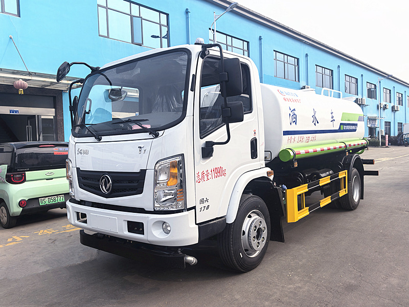 东风华神T1洒水车