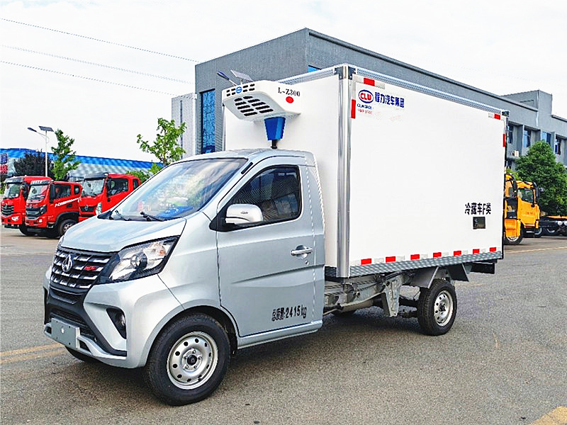 长安新星卡冷藏车