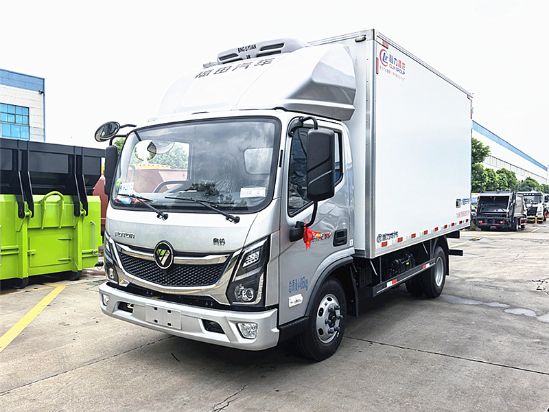 福田奥铃CTV宽体冷藏车