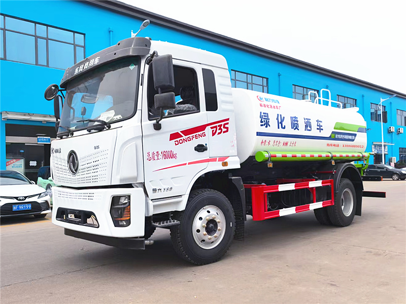 东风专用底盘D3S洒水车