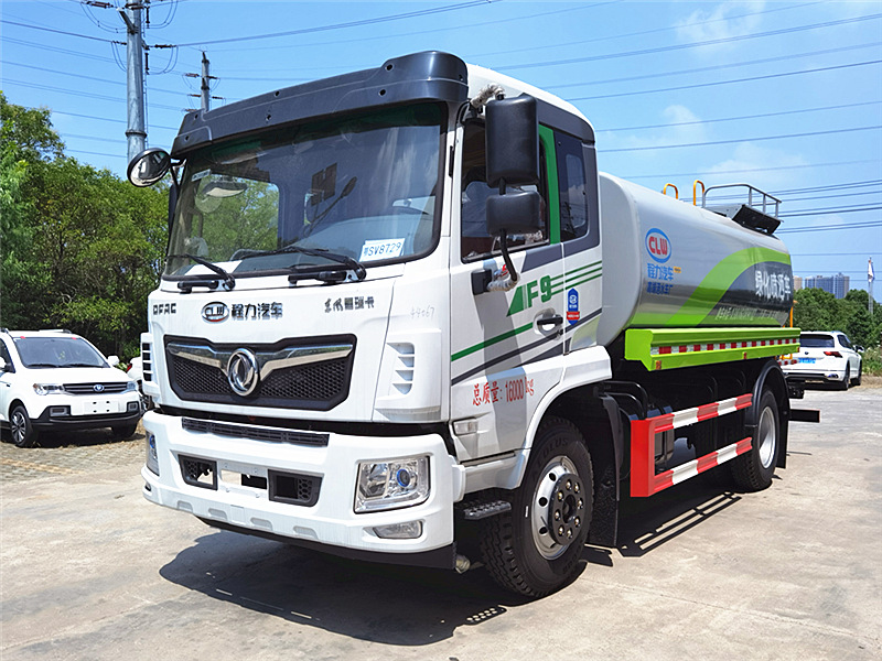 东风福瑞卡F9雾炮车
